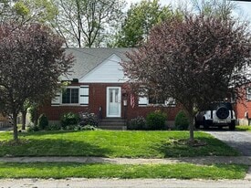 Building Photo - 7375 Huntridge Ave