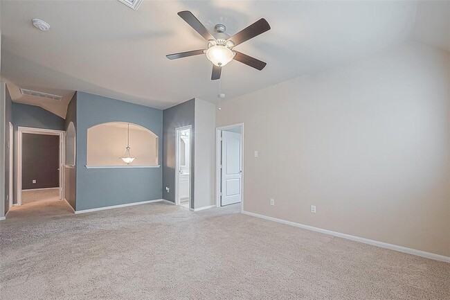 Building Photo - 3580 Falcon Way