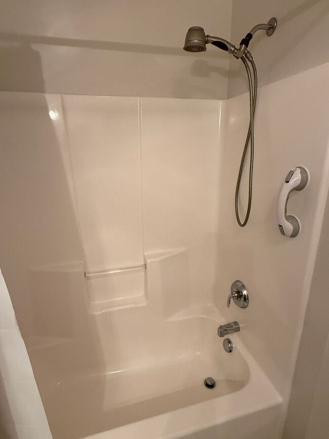 Building Photo - Beautiful 3-Bedroom Single Family Home on Private Lot- Millsboro, DE