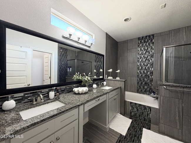 Building Photo - 1180 Spofford Pl