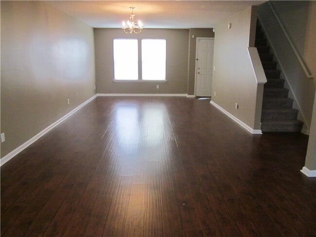 Building Photo - 24 Willow Lakes Dr