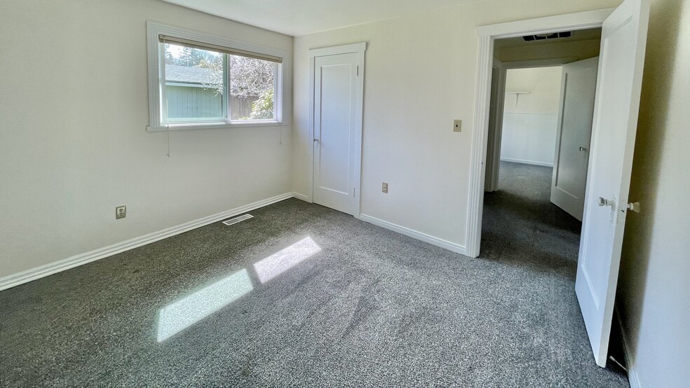 Bedroom #1 - 1103 Brawne Avenue NW
