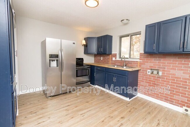 Building Photo - 3600 Oakland Terrace