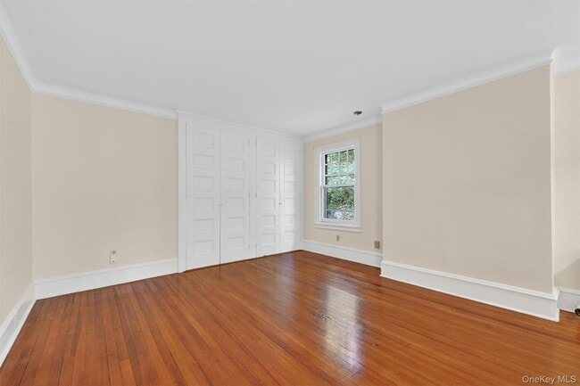 Building Photo - 27 Webb Ln