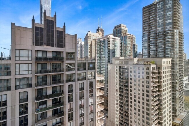Building Photo - 33 W Ontario St
