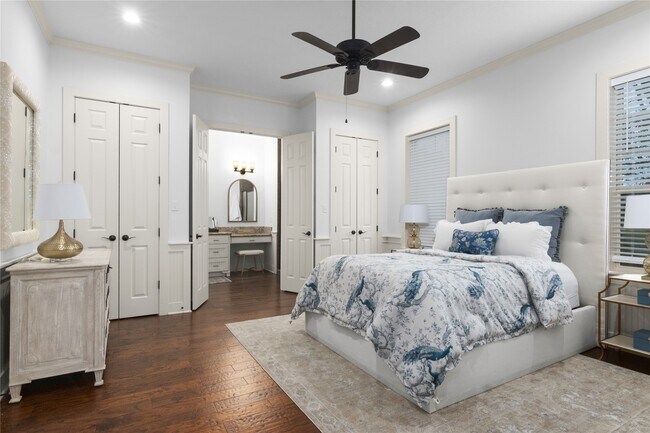 Building Photo - 6130 Homeland Ln