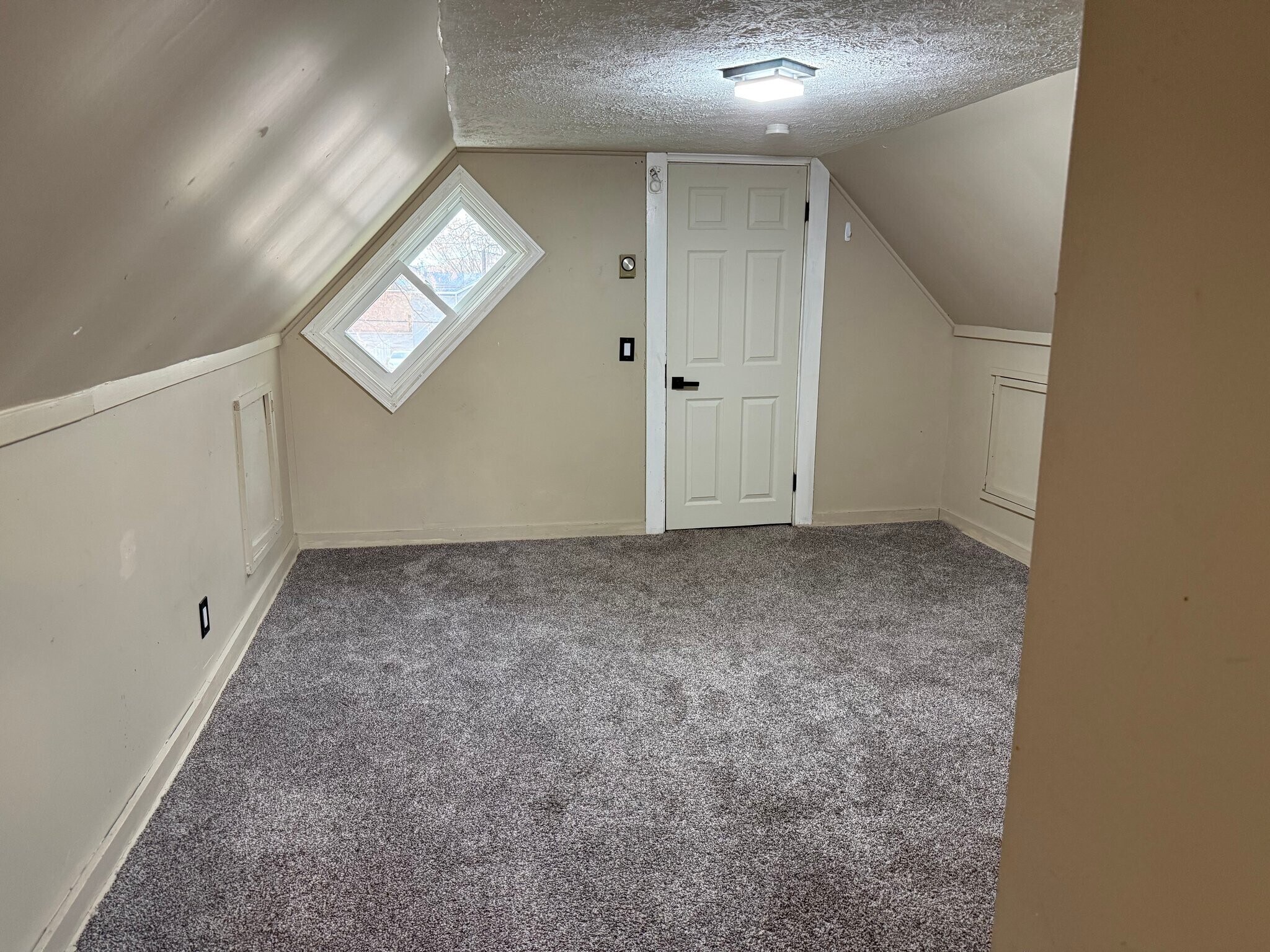 Building Photo - 59 Rowley St