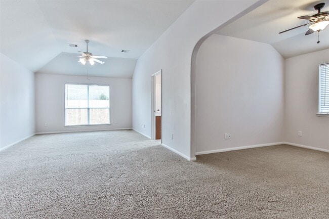 Building Photo - 14603 Whispering Cypress Dr