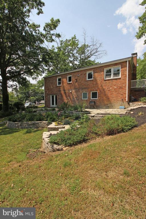 Building Photo - 6811 Glenmont St