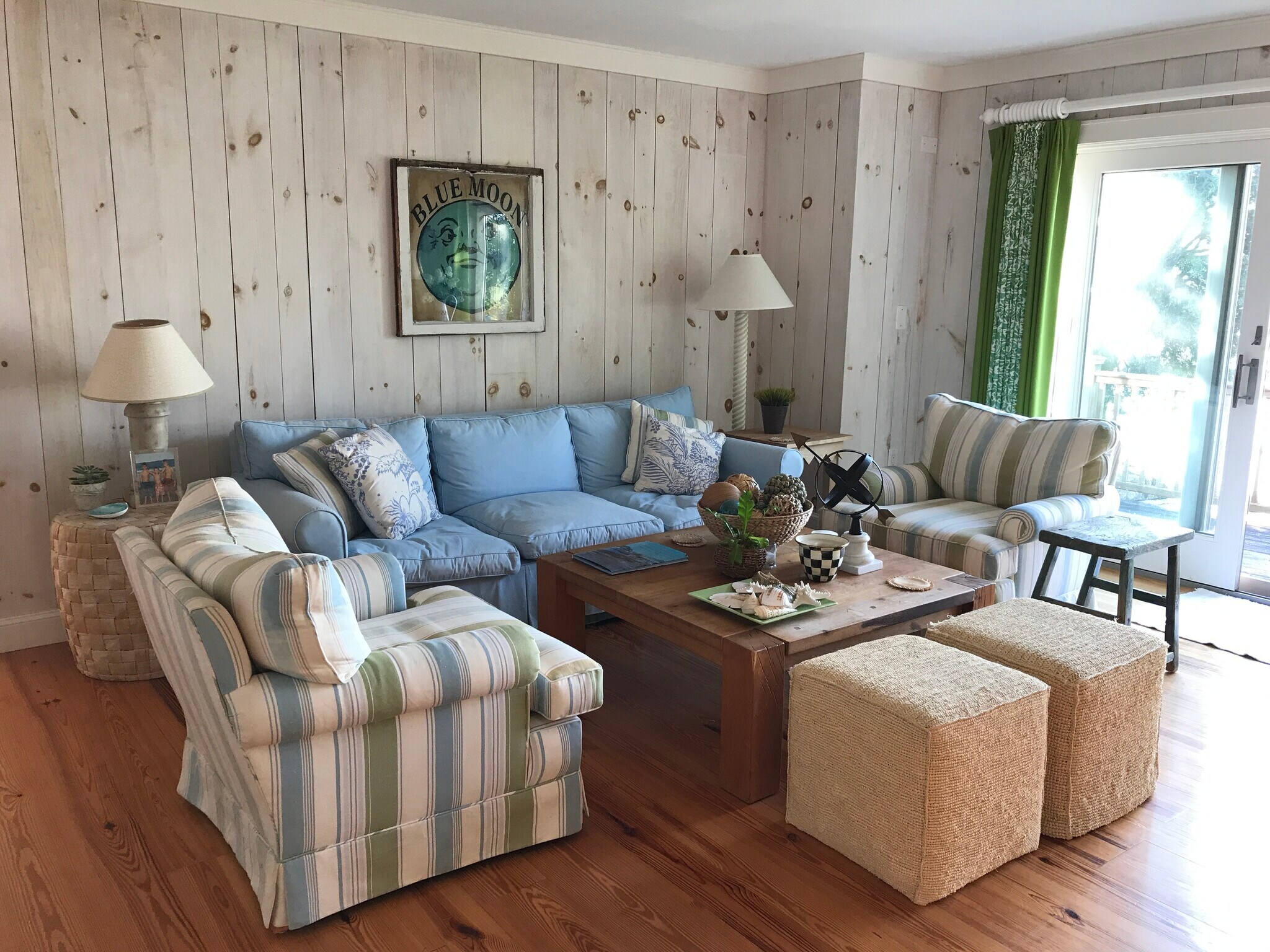 Living Room - 106 Beach Hill Rd