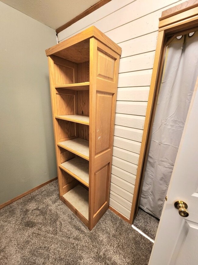 Building Photo - 2 Bedroom/2 Bath House