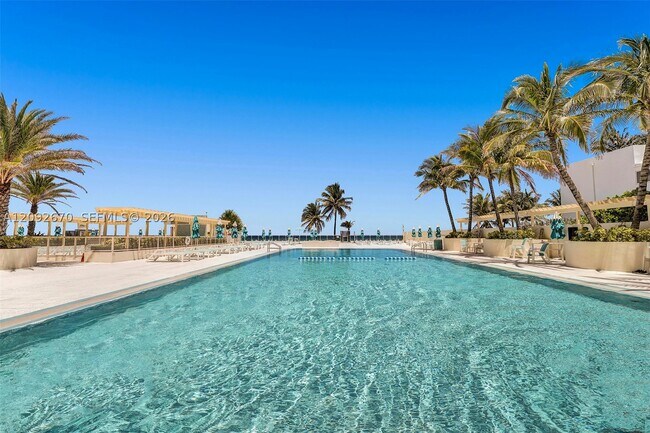 Building Photo - 2501 S Ocean Dr