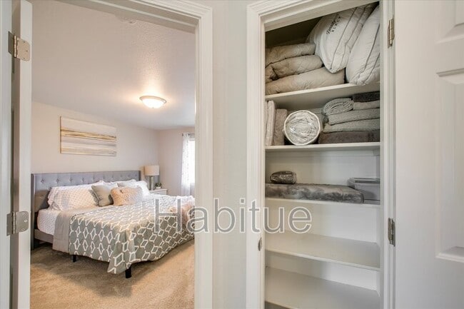 Building Photo - 9025 W Lorinda Dr