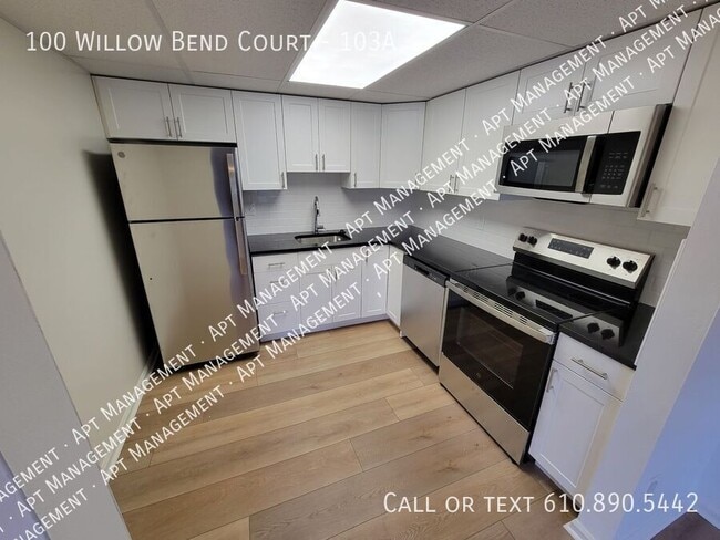 Building Photo - 100 Willow Bnd Ct