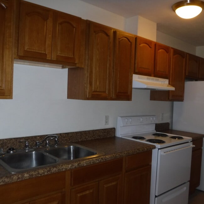 Building Photo - 1021 NE 2nd Ave