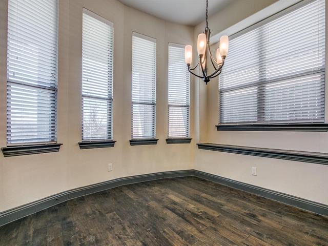 Building Photo - 6201 Savannah Oak Trail