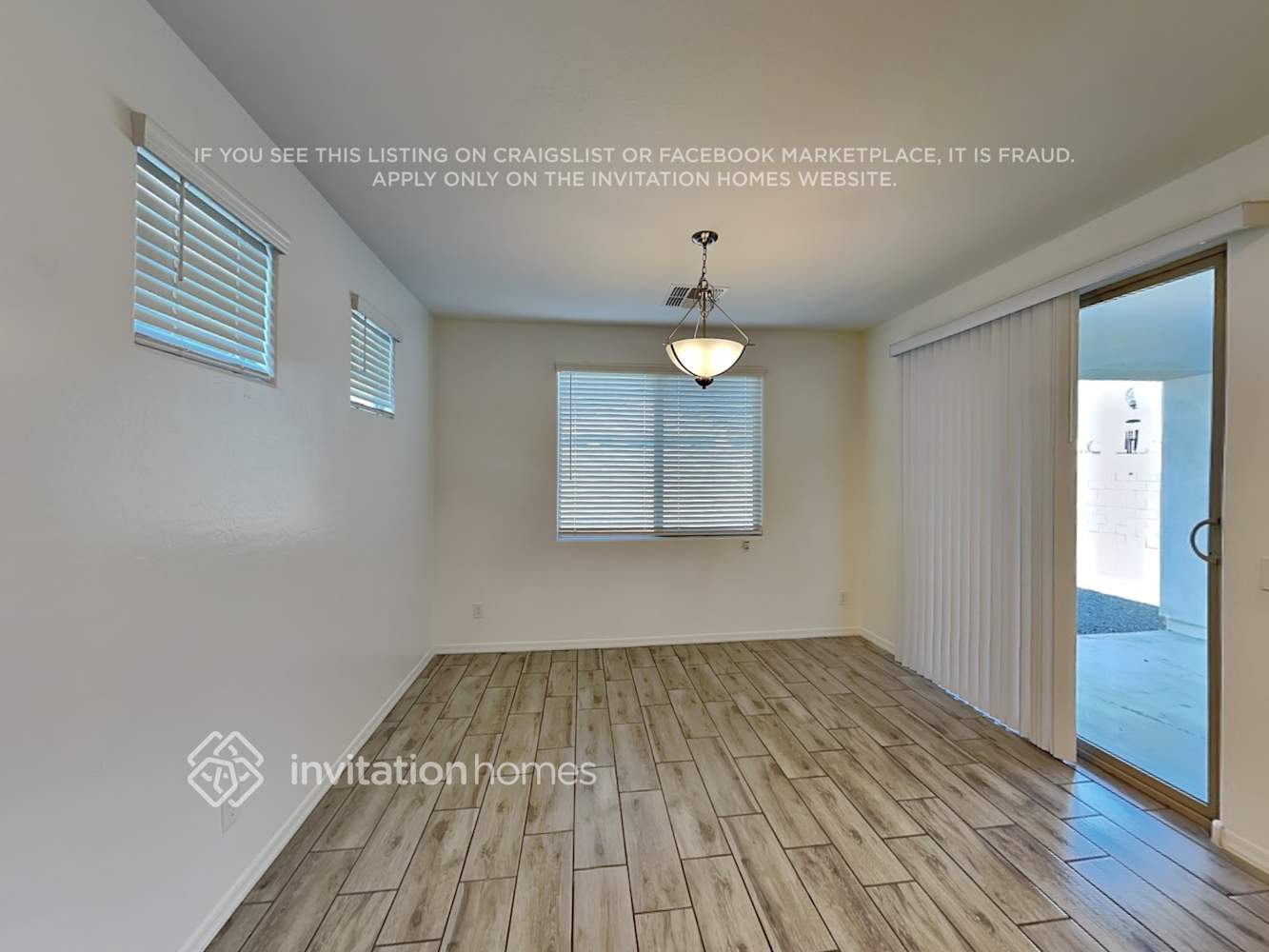 Building Photo - 19856 Exeter Blvd