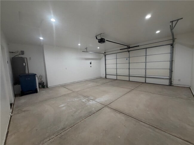 Building Photo - 2804 Mercado Ct