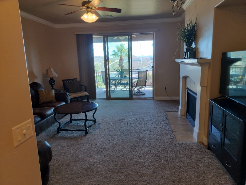 Building Photo - 810 S Dixie Dr