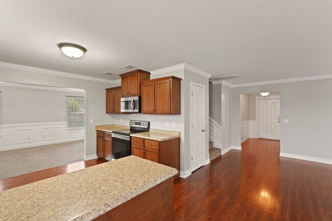 Building Photo - Charming 4-Bedroom Home for Rent in Hinesville, GA