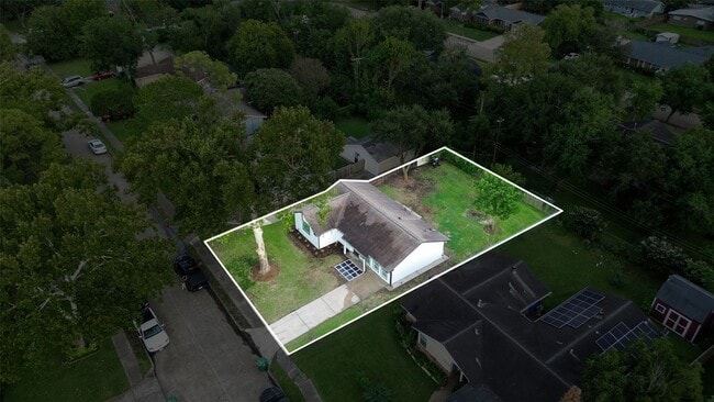 Building Photo - 7131 Mobud Dr