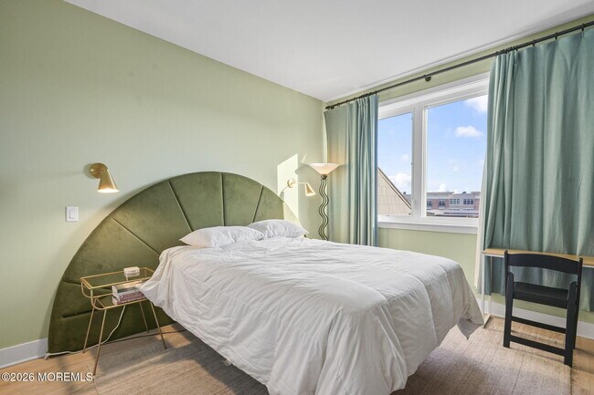 Building Photo - 300 Asbury Ave