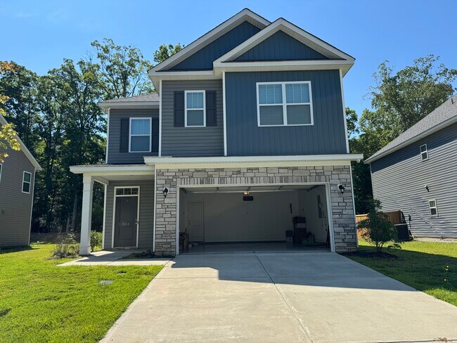 Primary Photo - 551 Roseridge Dr