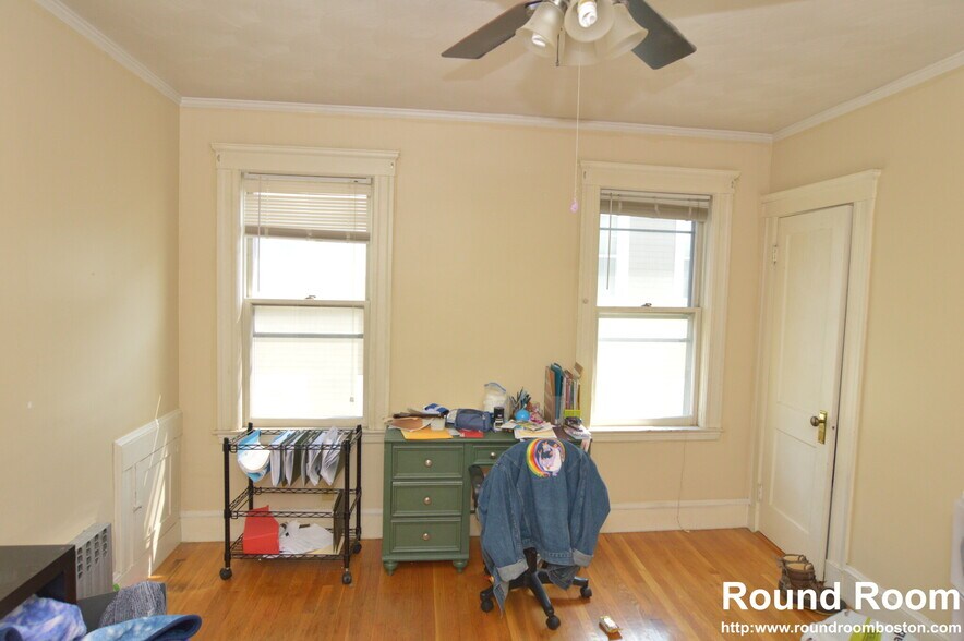 Building Photo - 266 Market St
