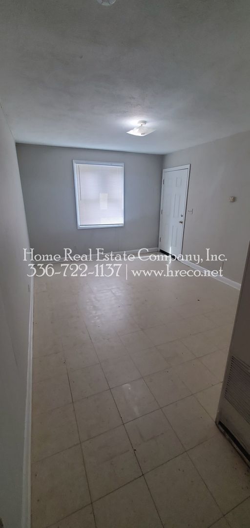 Building Photo - 1231 Gholson Ave S East