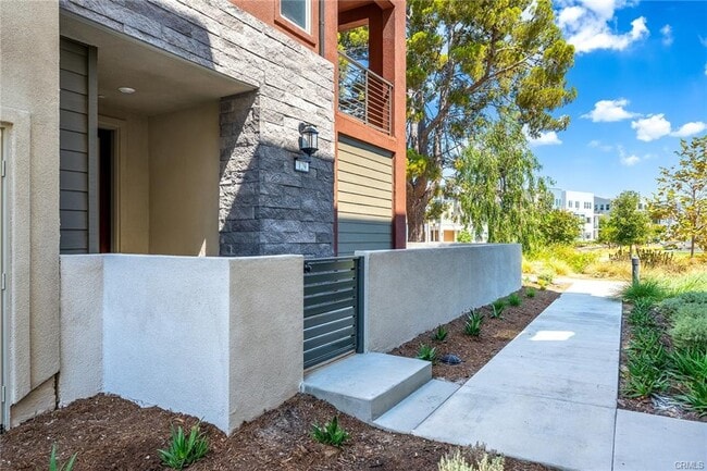 Building Photo - 129 Biome