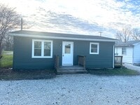 Building Photo - 116 W Broadway