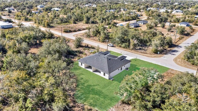 Building Photo - 66 Organ St