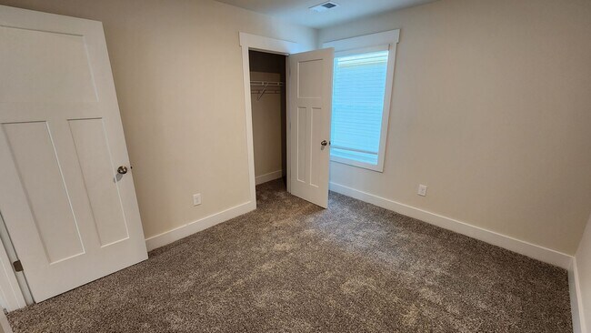 Building Photo - Simpsonville/Greenville- Alston Chase - BR...