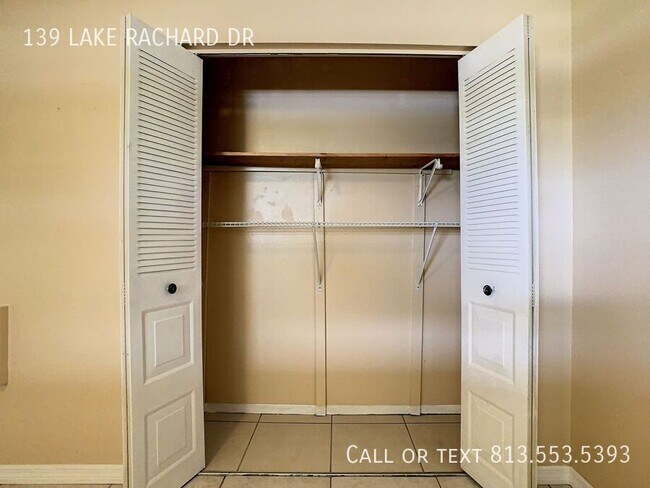 Building Photo - 139 Lake Rachard Dr