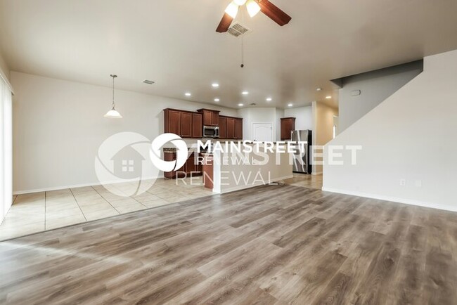Building Photo - 8285 W Kittiwake Ln