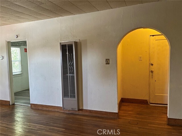 Building Photo - 404 N 7th St