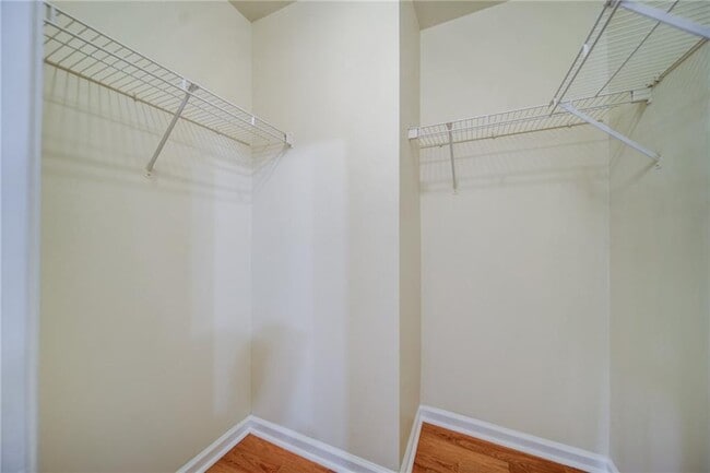 Building Photo - 3285 Hidden Cove Cir NW