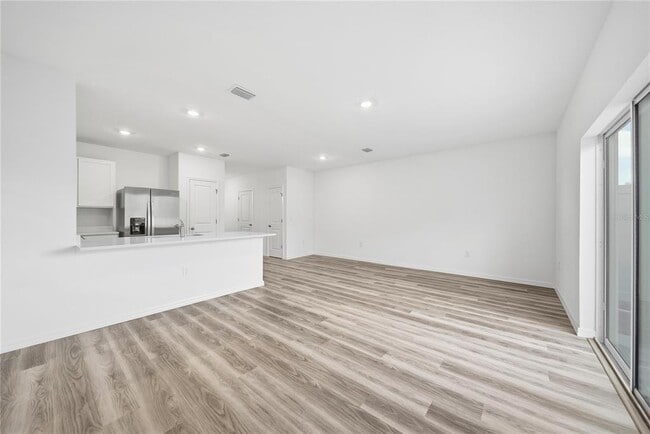 Building Photo - 32495 Midsummer Night Ln