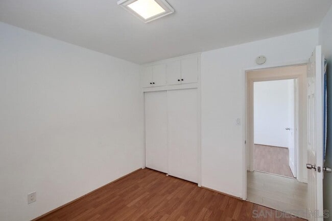 Building Photo - 5068 Baxter St
