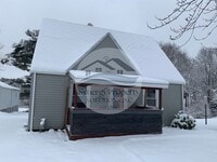 Building Photo - Madison Rental