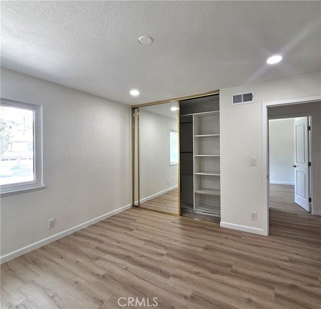 Building Photo - 289 S Solomon Dr