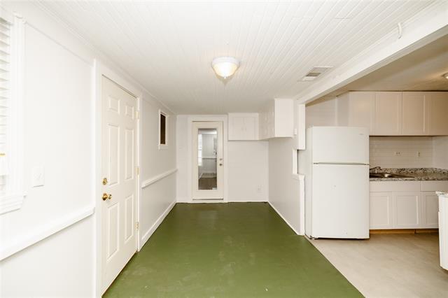 Building Photo - 6419 Lovett Ave