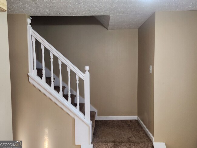 Building Photo - 5748 Wellborn Creek Dr