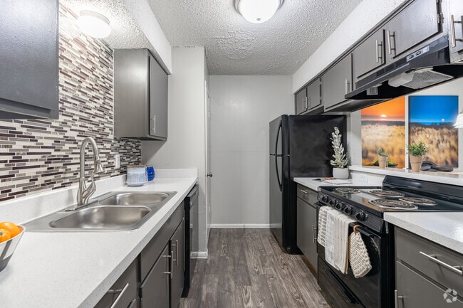 Interior Photo - Avila