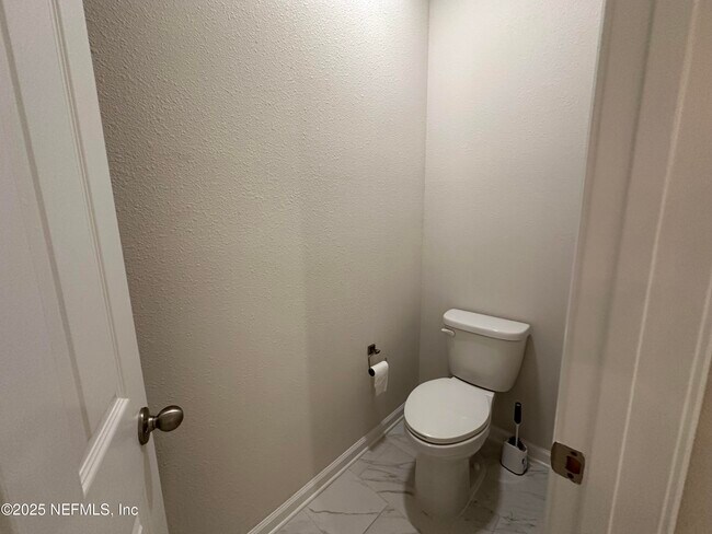 Building Photo - 282 Little Bear Run