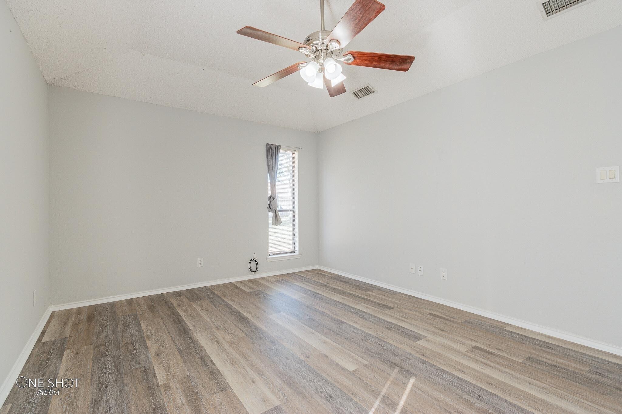 Building Photo - 2957 Oak Ridge Ct