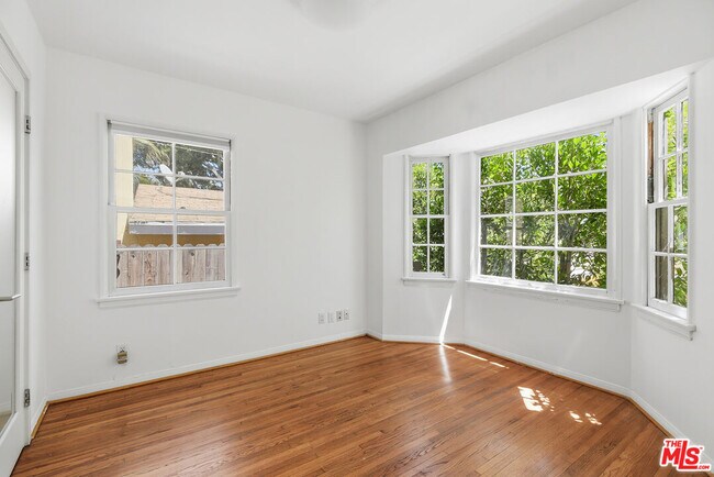 Building Photo - 11331 Cashmere St