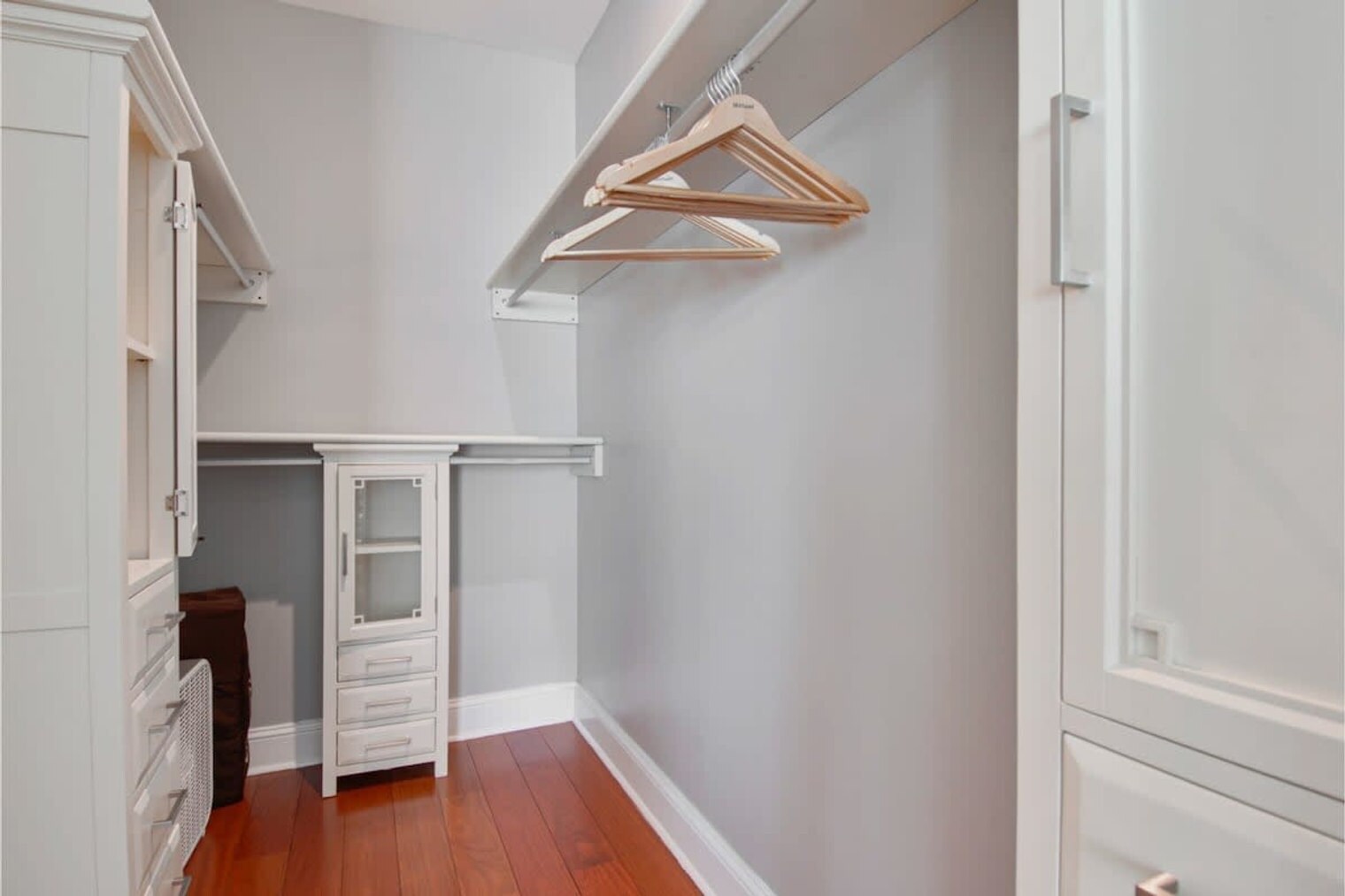 Building Photo - 822 Perdido St