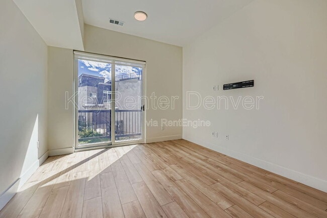 Building Photo - 2876 W 53rd Ave