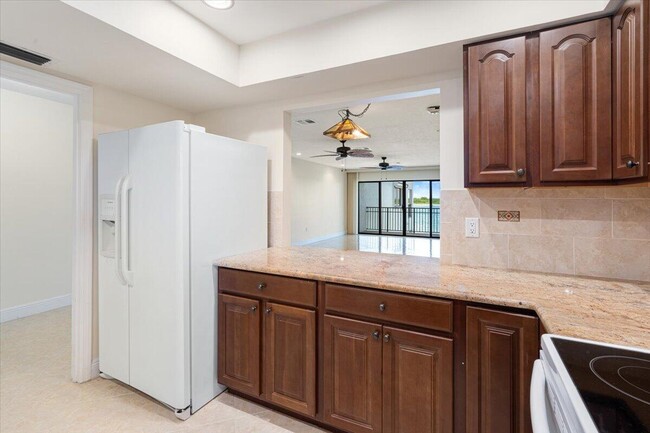 Building Photo - 1630 Seaway Dr